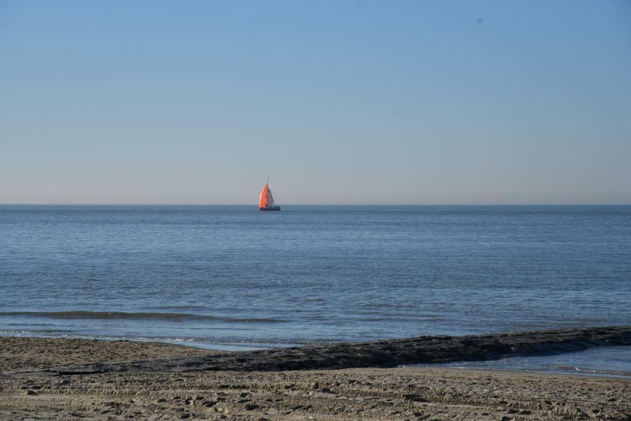 Rust Op De Kust - Villa 10 Pers - 4 Slpk - 2 Badk Middelkerke Kültér fotó
